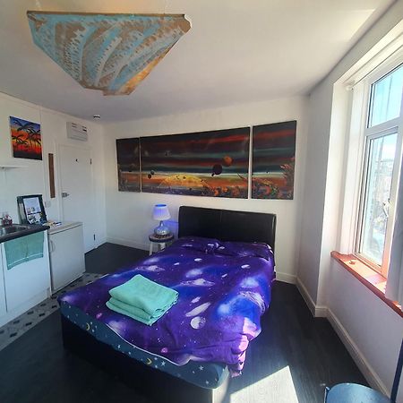 Cyber-Art Studio In Camden Λονδίνο Εξωτερικό φωτογραφία