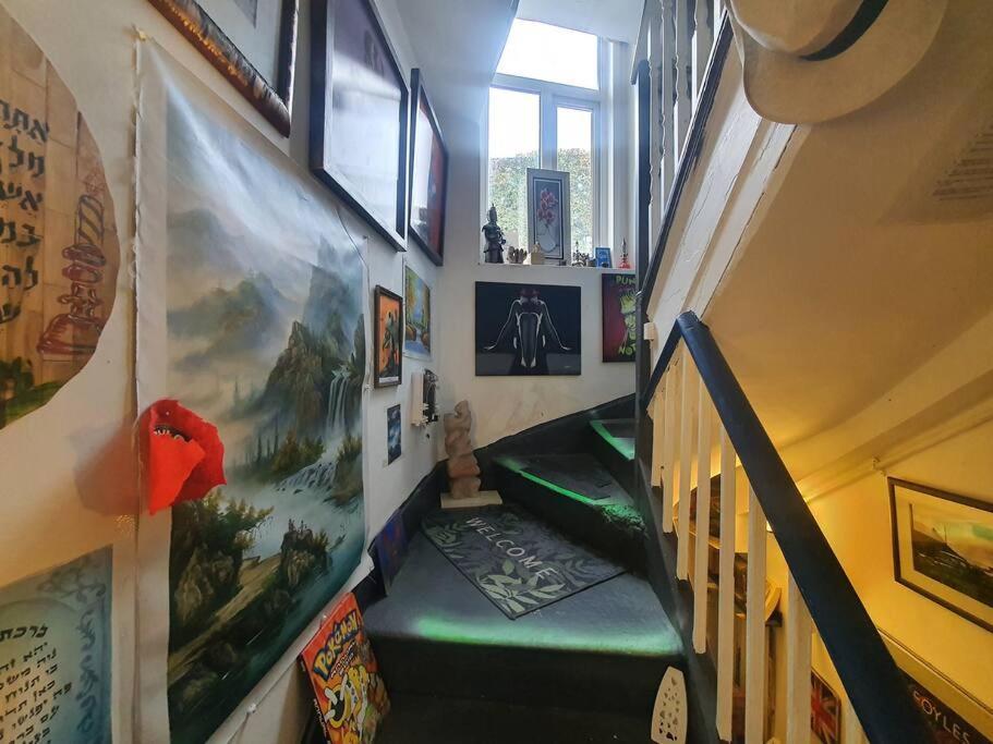 Cyber-Art Studio In Camden Λονδίνο Εξωτερικό φωτογραφία