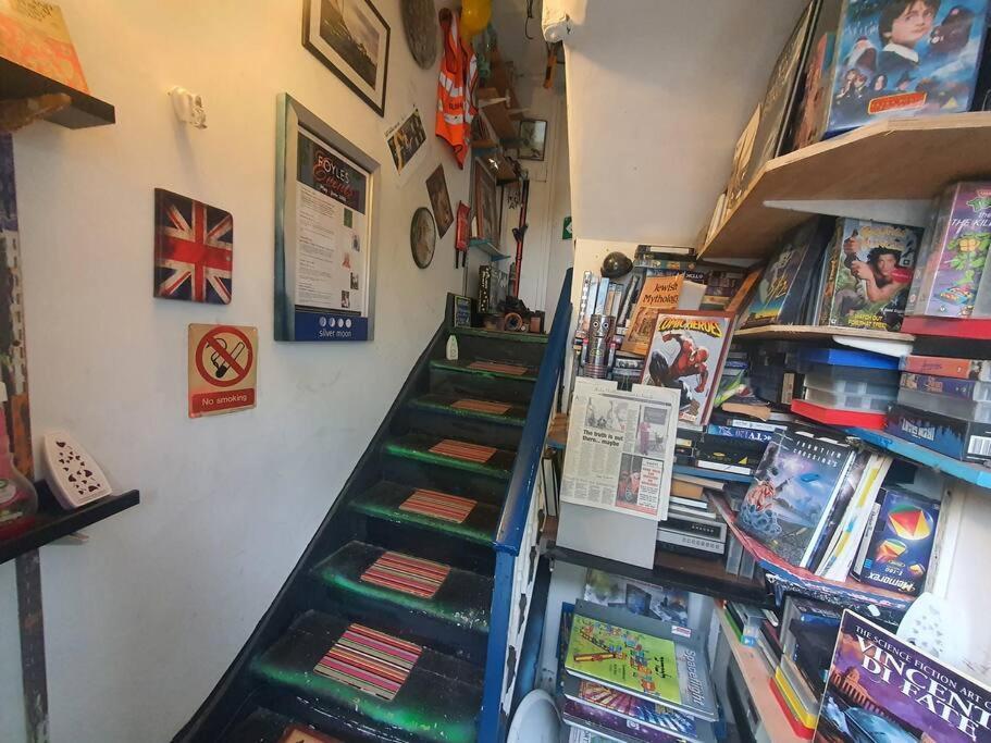 Cyber-Art Studio In Camden Λονδίνο Εξωτερικό φωτογραφία